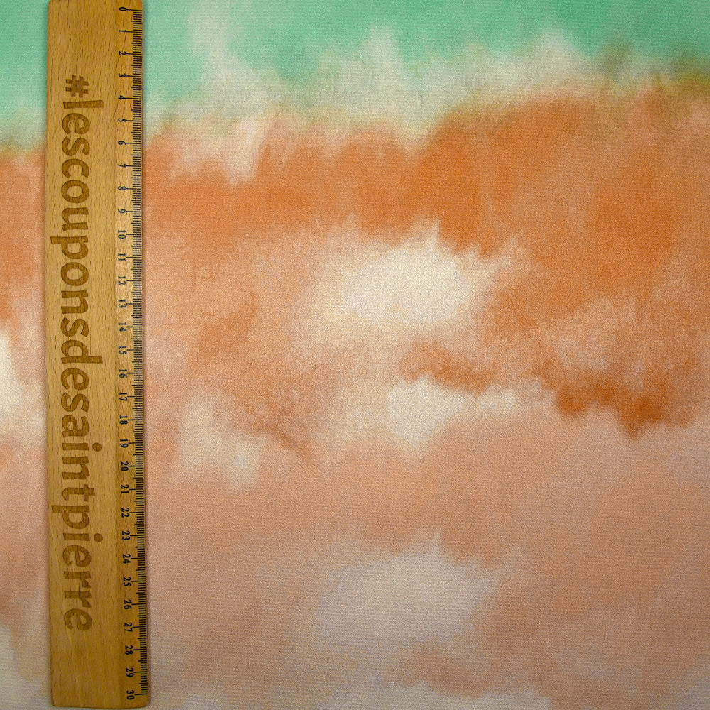 Satin polyester imprimé brume vert d'eau, orange brûlé et champagne - Image 3