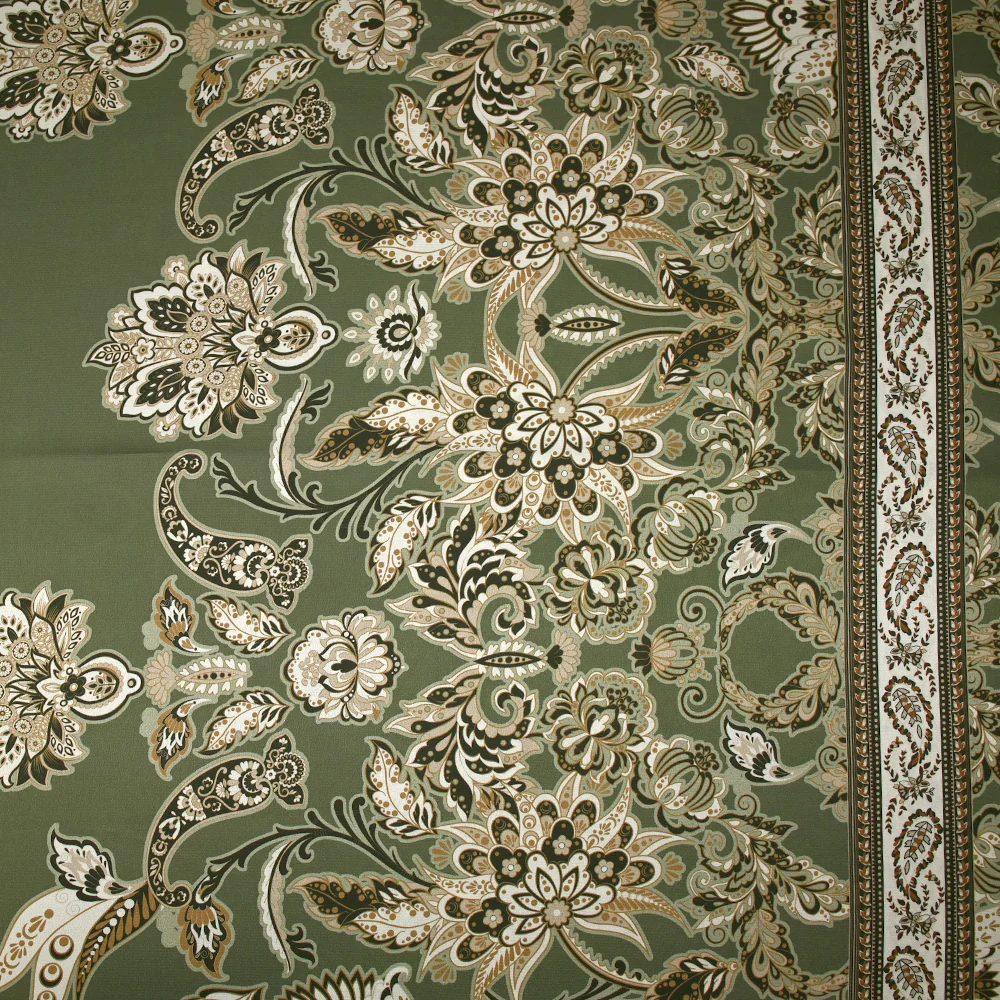 Satin polyester imprimé cachemire en frise fond kaki - Image 4