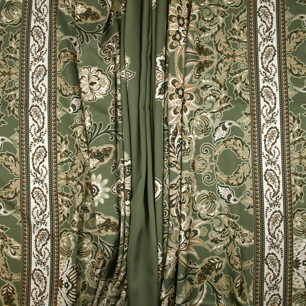 Satin polyester imprimé cachemire en frise fond kaki - Image 5