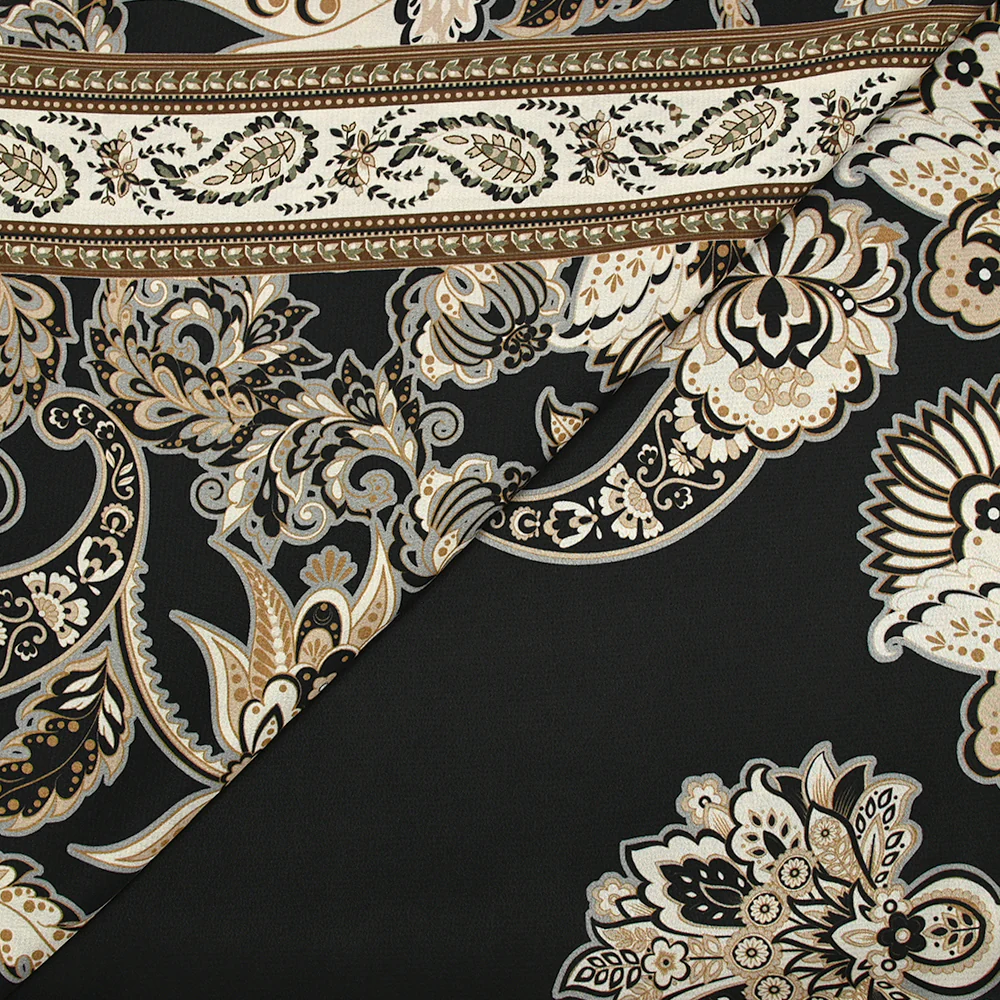 Satin polyester imprimé cachemire en frise fond noir