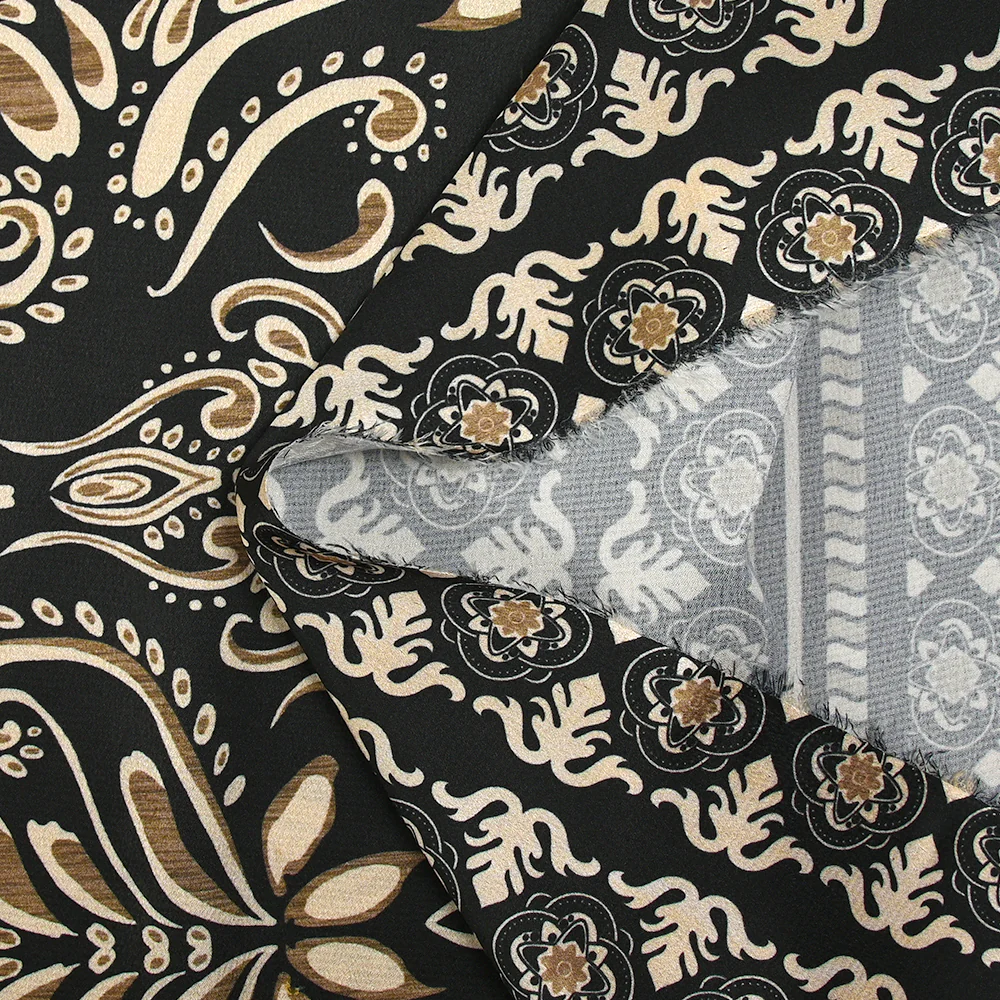 Satin polyester imprimé frise et baroque fond noir - Image 6