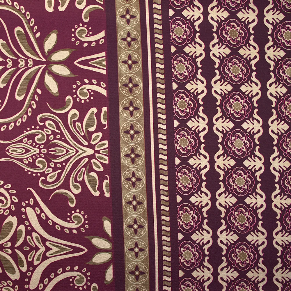 Satin polyester imprimé frise et baroque fond prune - Image 4
