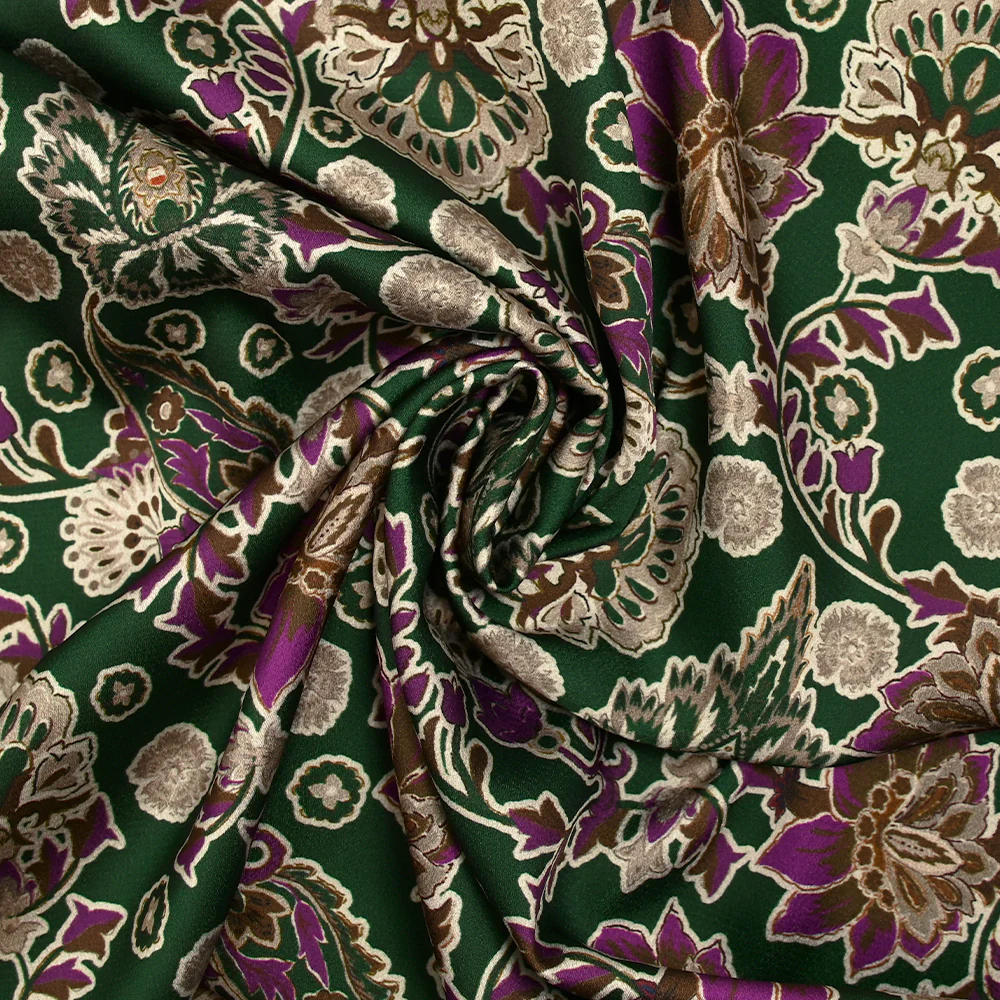 Satin polyester imprimé indian spirit violet fond vert foncé - Image 2