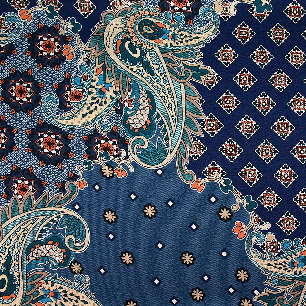 Satin polyester imprimé patchwork et cachemire canard fond bleu marine