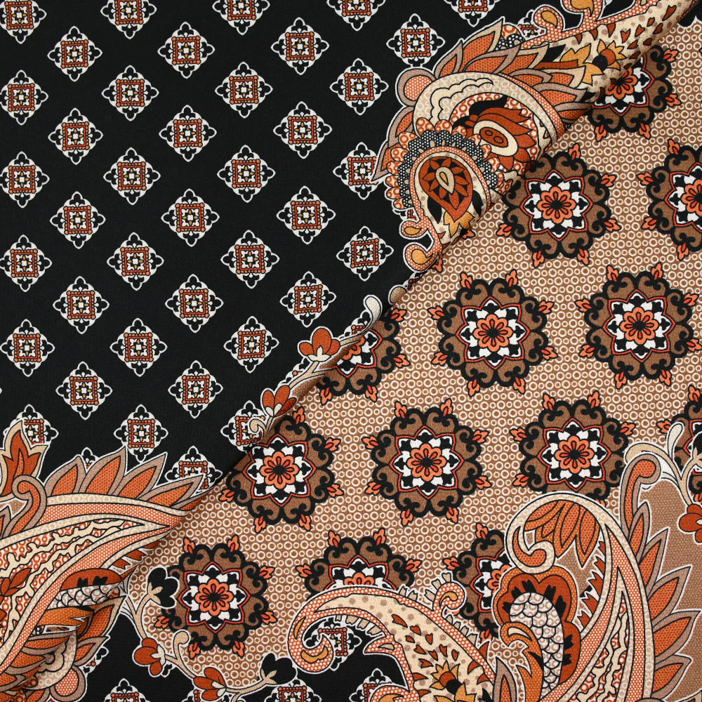 Satin polyester imprimé patchwork et cachemire marron fond noir - Image 4