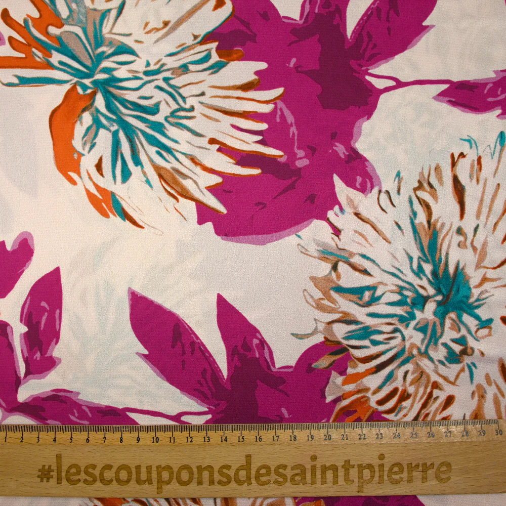 Satin polyester imprimé pissenlit des champs magenta fond rosé - Image 3