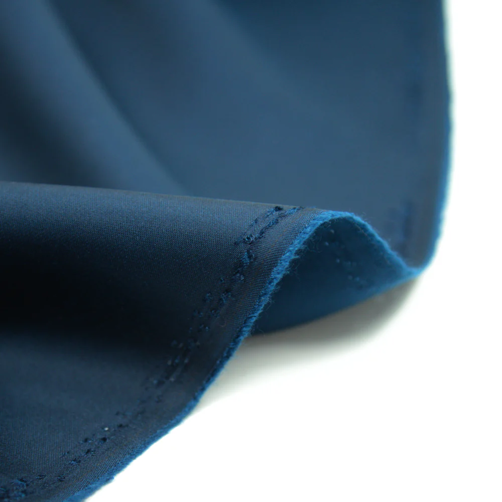 Satin viscose marine - Image 3