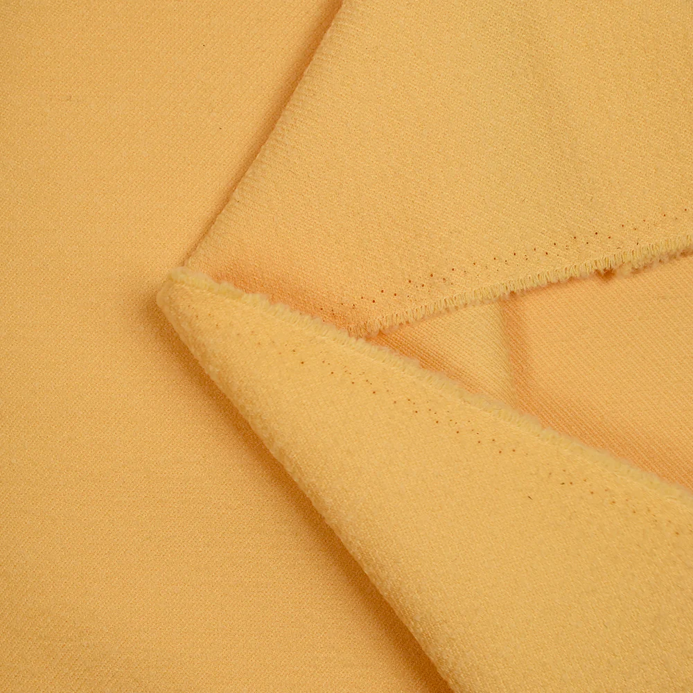 Sergé de laine mélangée bouclette jaune beurre - Image 3