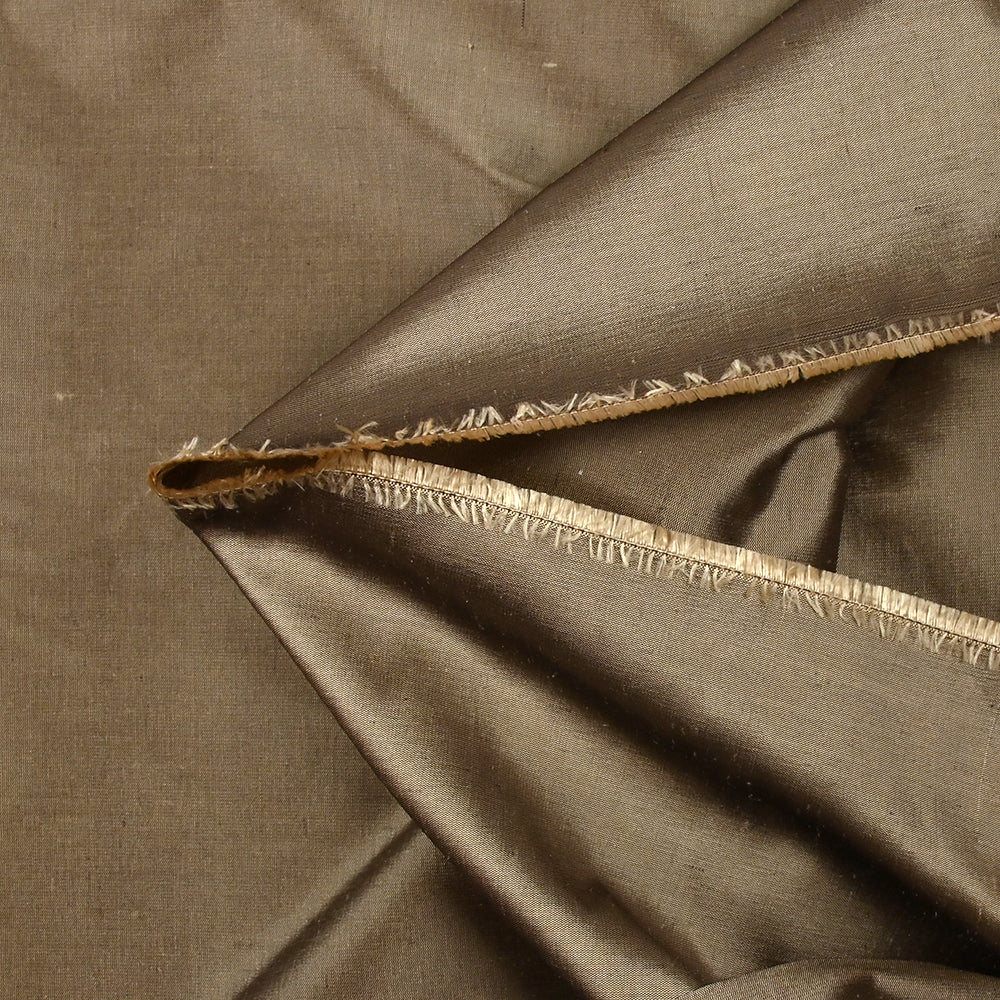 Taffetas 100% soie changeant taupe - Image 3