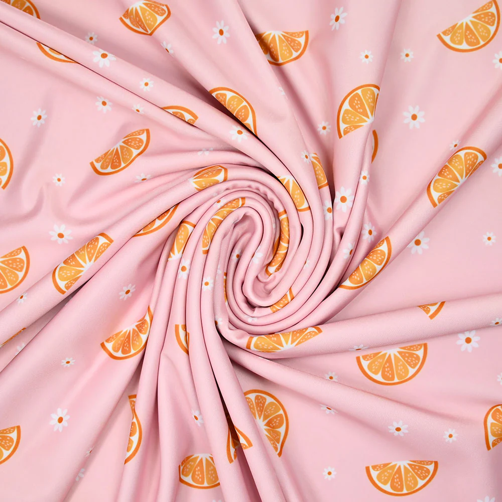 Tissu Maillot de bain recyclé UPF50 imprimé numérique clémentine fond rose - Image 2