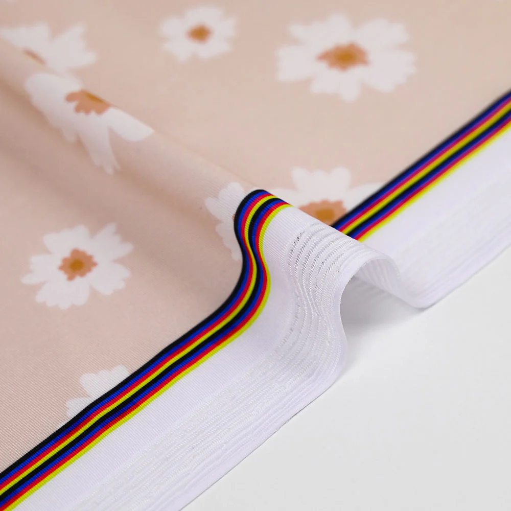 Tissu Maillot de bain recyclé UPF50 imprimé numérique fleurs fond chair - Image 6