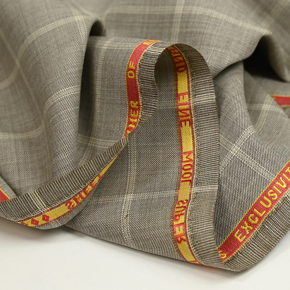 Tissu tailleur 100% laine à carreaux taupe et écru - Image 6