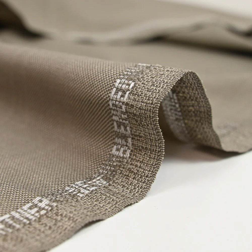 Tissu tailleur laine mélangée fantaisie grège - Image 4