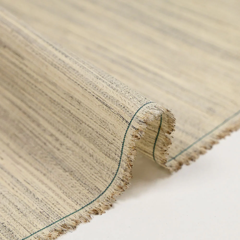 Toile de laine mélangée chinée fond écru - Image 4
