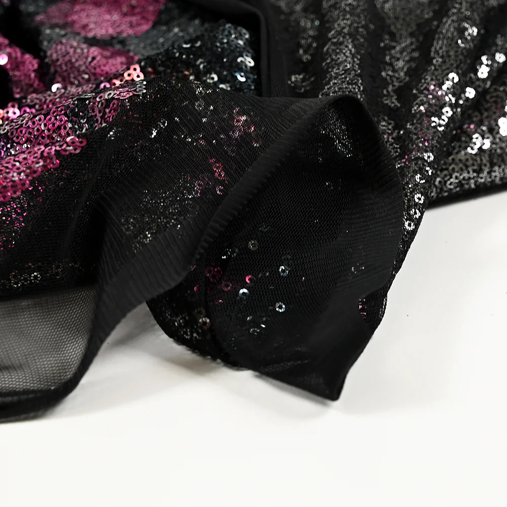 Tulle sequin Leny fuchsia et bleu fond noir - Image 6