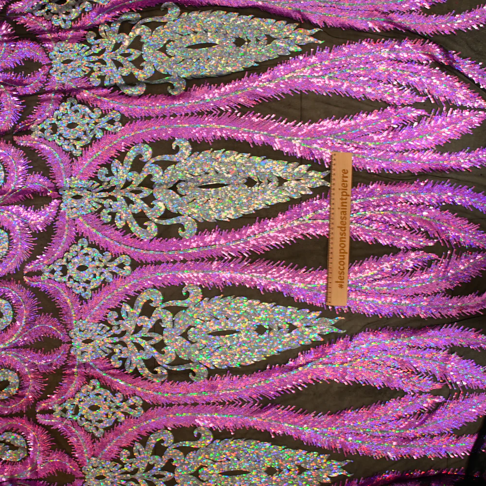 Tulle sequin plumes royales argent holographique et parme - Image 7