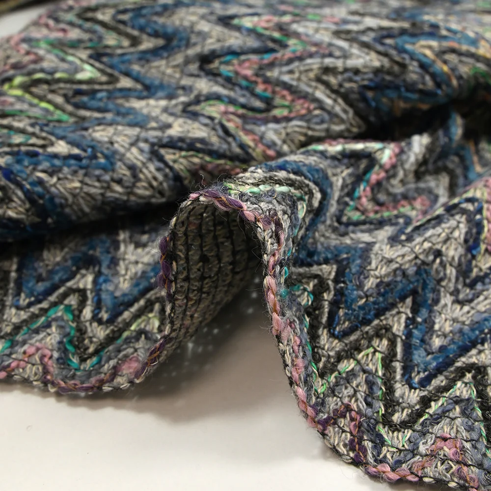 Tweed de coton et soie chevrons bleu pétrole et gris - Image 7
