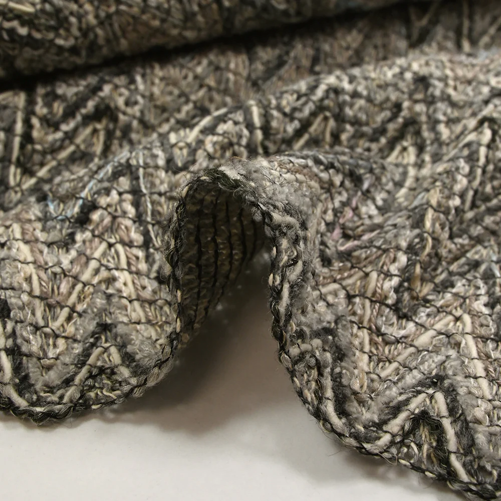 Tweed de coton et soie chevrons gris clair et écru - Image 7