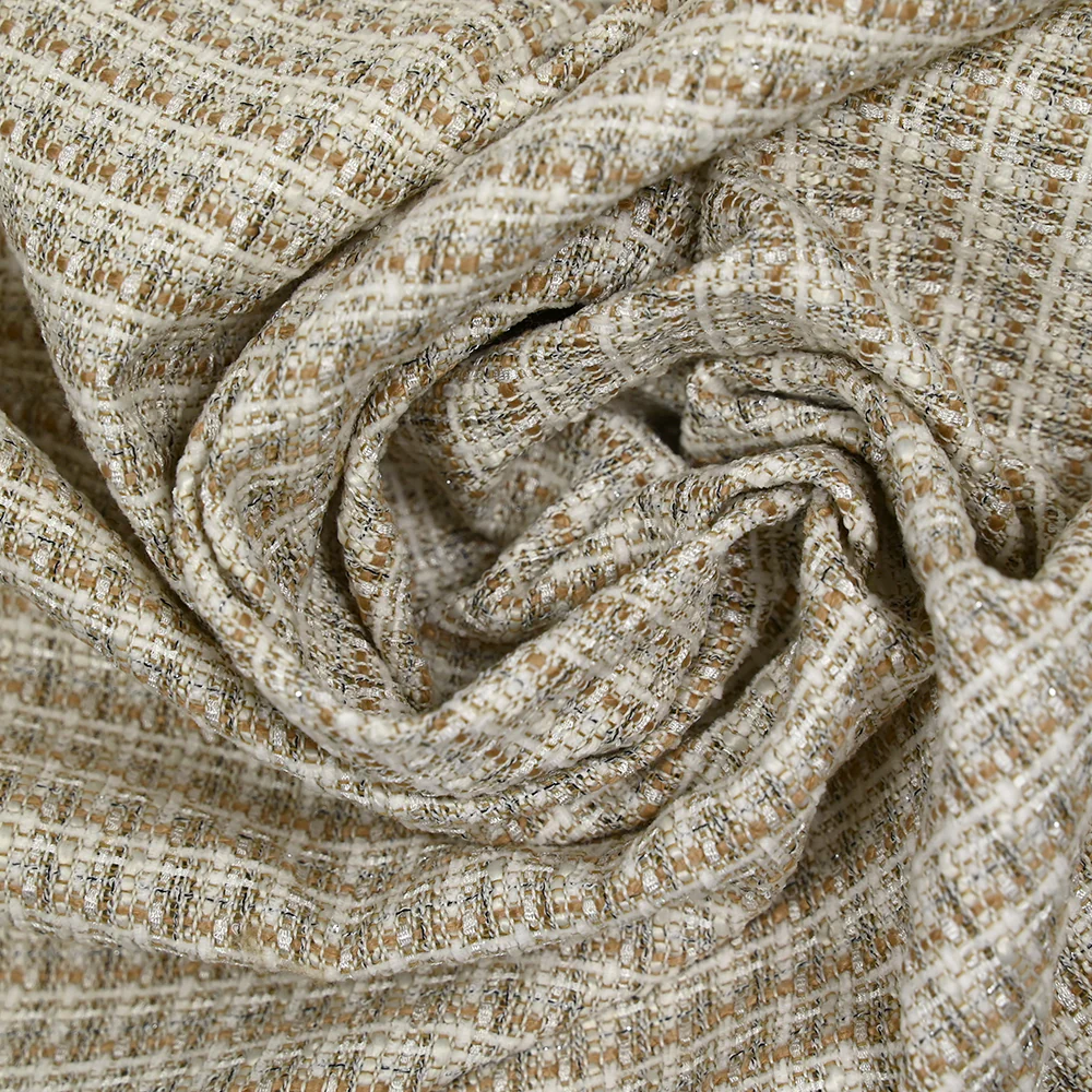 Tweed fantaisie écru et beige avec fils brillants - Image 2