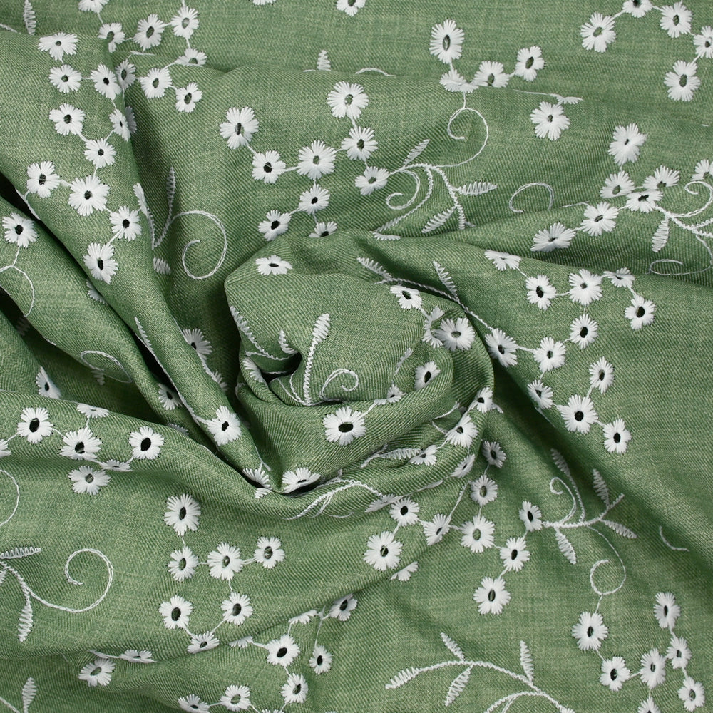 Twill de polyester brodé marguerite fond kaki - Image 2