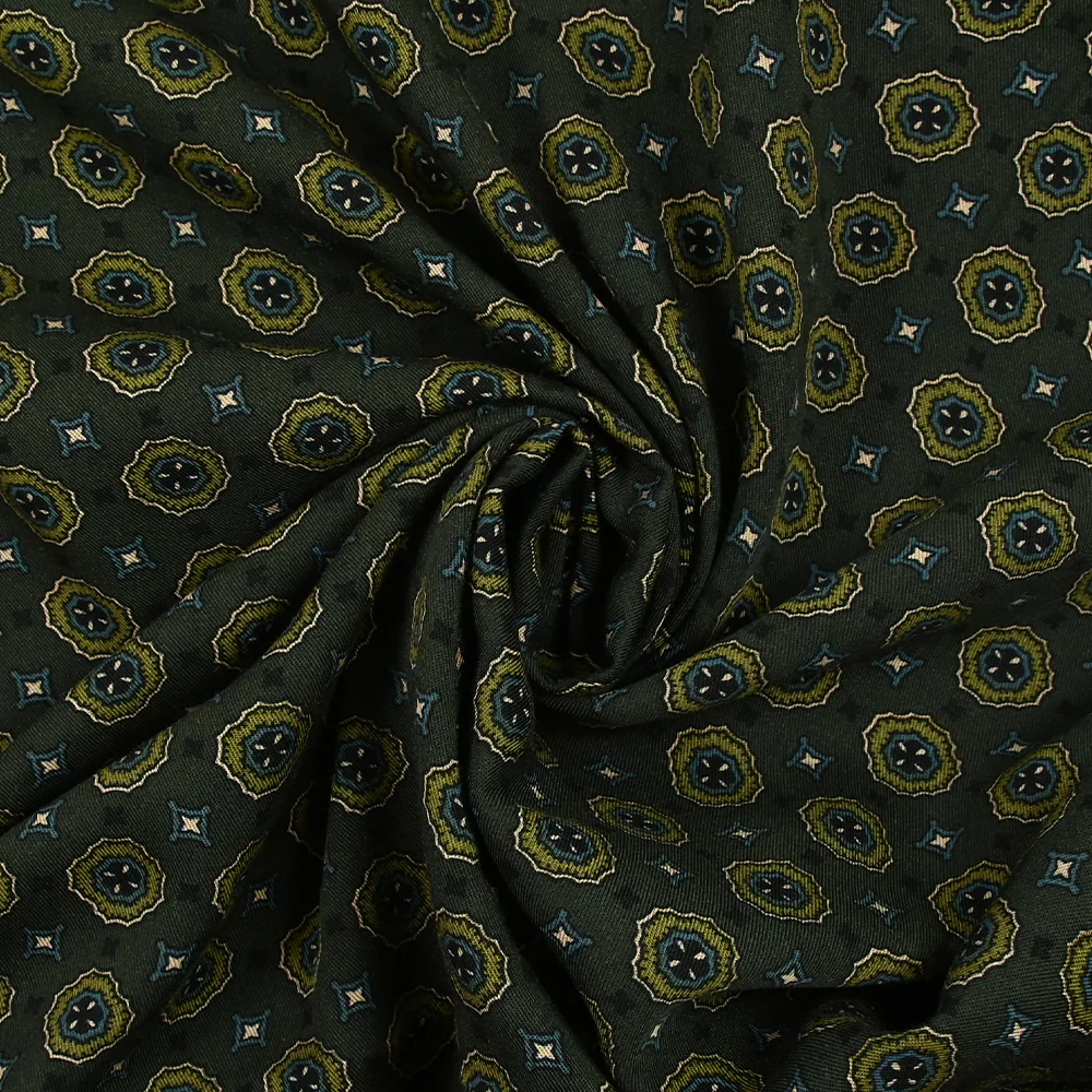 Twill de viscose imprimé médaille fond kaki - Image 2