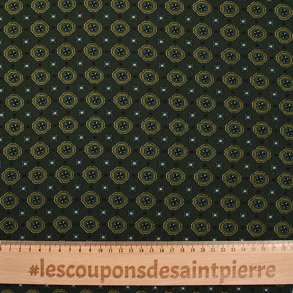 Twill de viscose imprimé médaille fond kaki - Image 3