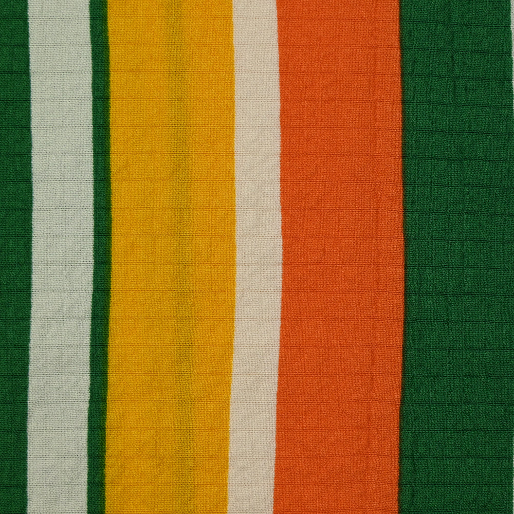 Viscose gaufrée imprimée rayée jaune, orange et vert - Image 5