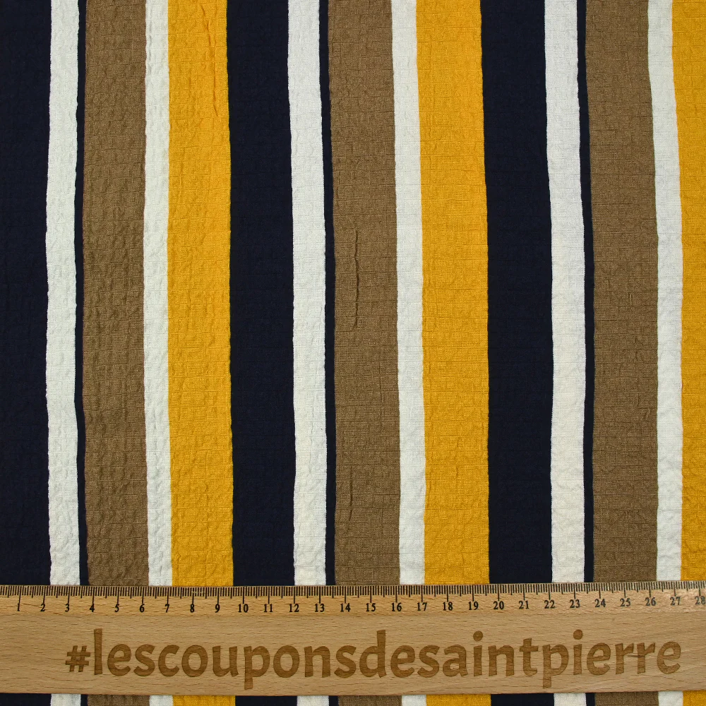 Viscose gaufrée imprimée rayée jaune, taupe et marine - Image 3