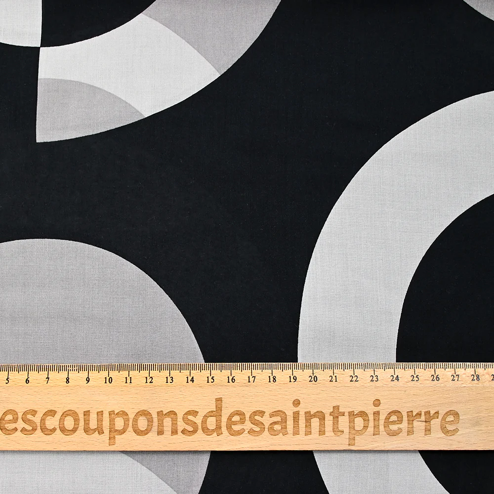 Viscose imprimée cercle gris fond noir - Image 3