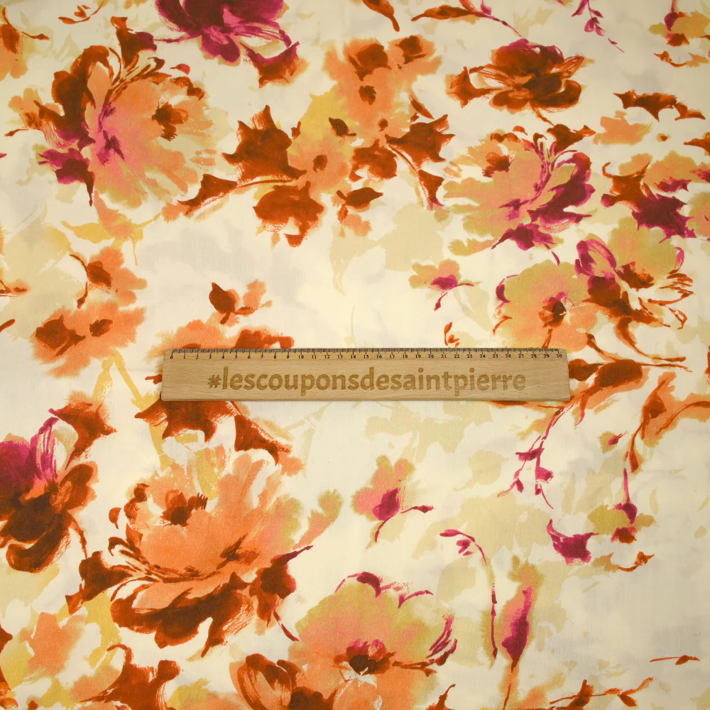 Viscose imprimée encre de fleurs orange et jaune fond écru - Image 3
