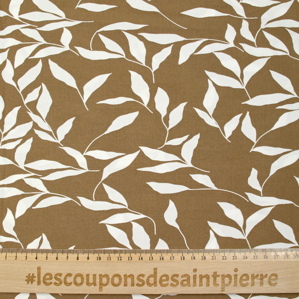 Viscose imprimée feuille dans le vent fond marron - Image 3