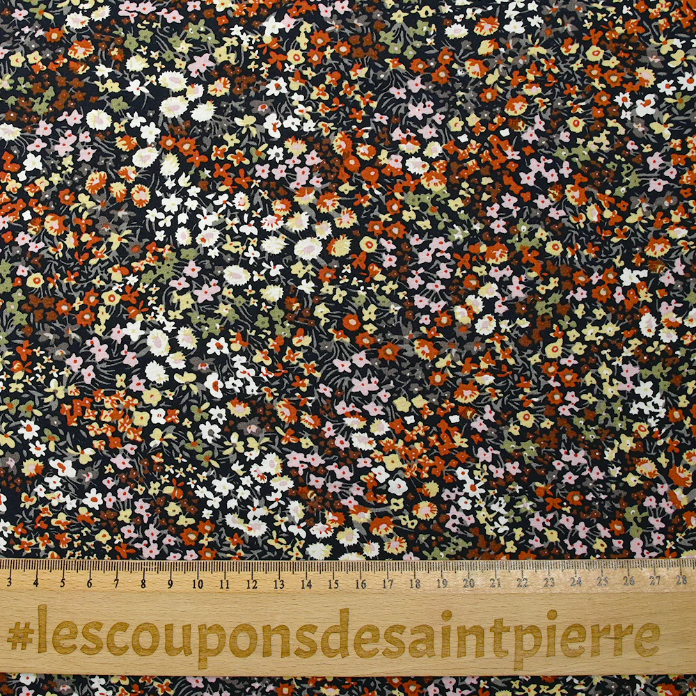 Viscose imprimée fleurs Meryl fond marine - Image 3