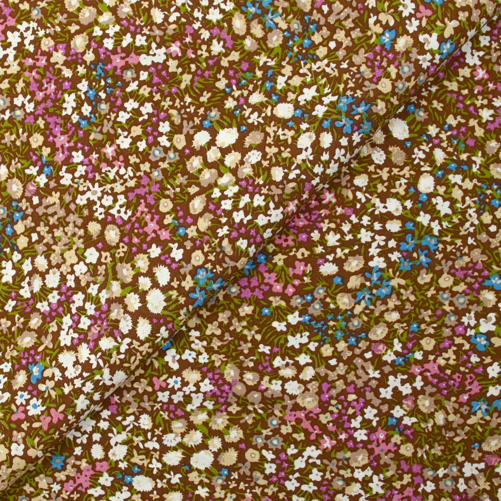 Viscose imprimée fleurs Meryl fond marron - Image 4