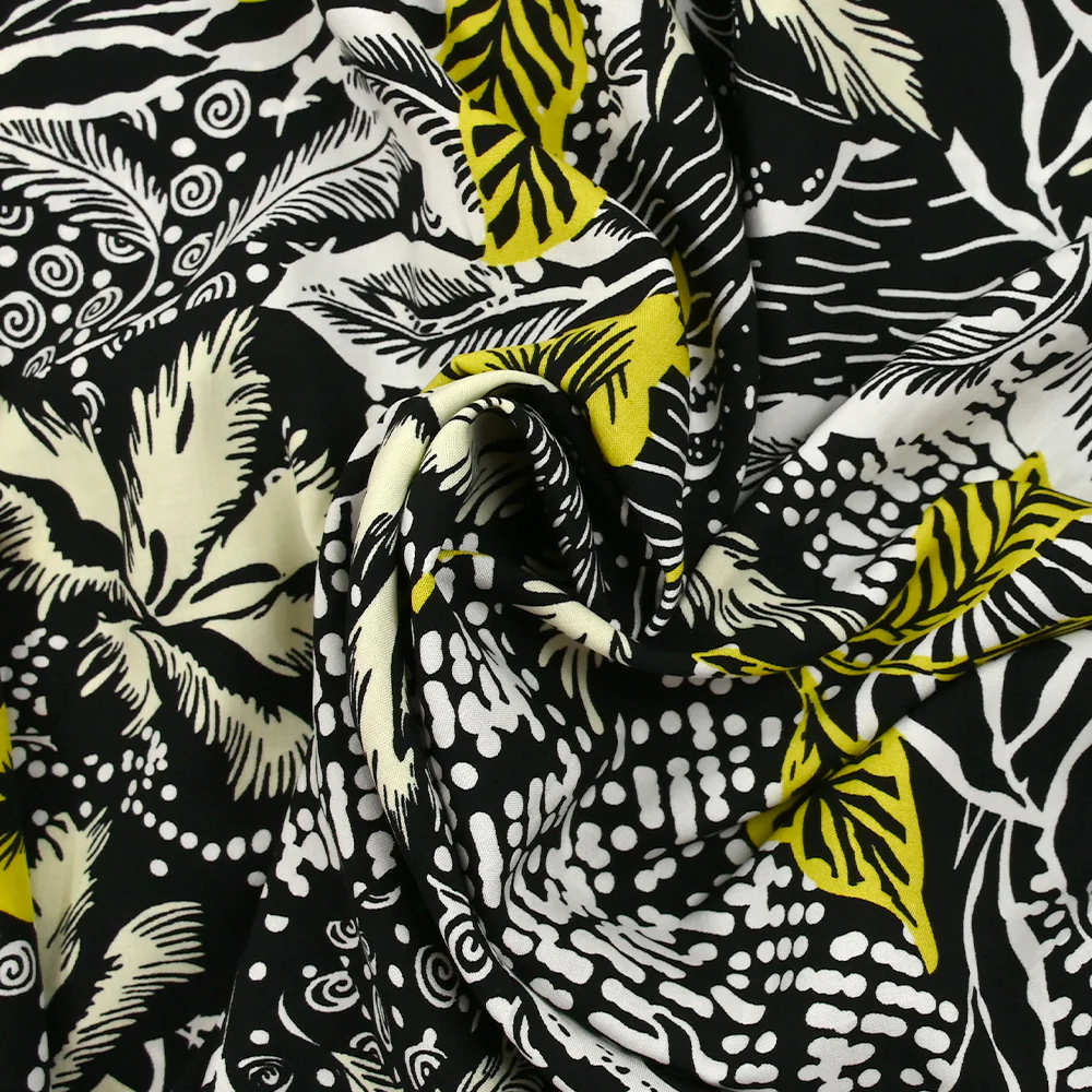 Viscose imprimée gravure tropicale fond noir - Image 2