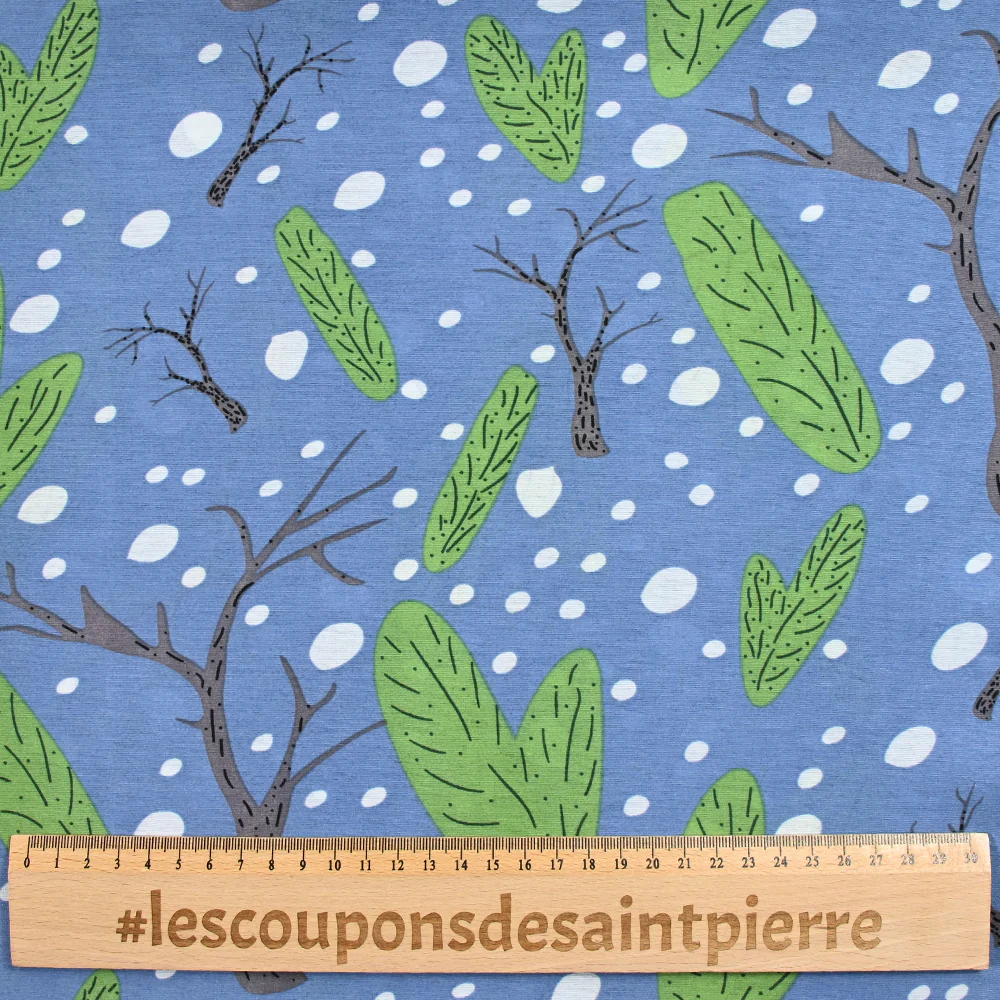Viscose imprimée légère bois mystique fond bleu - Image 3