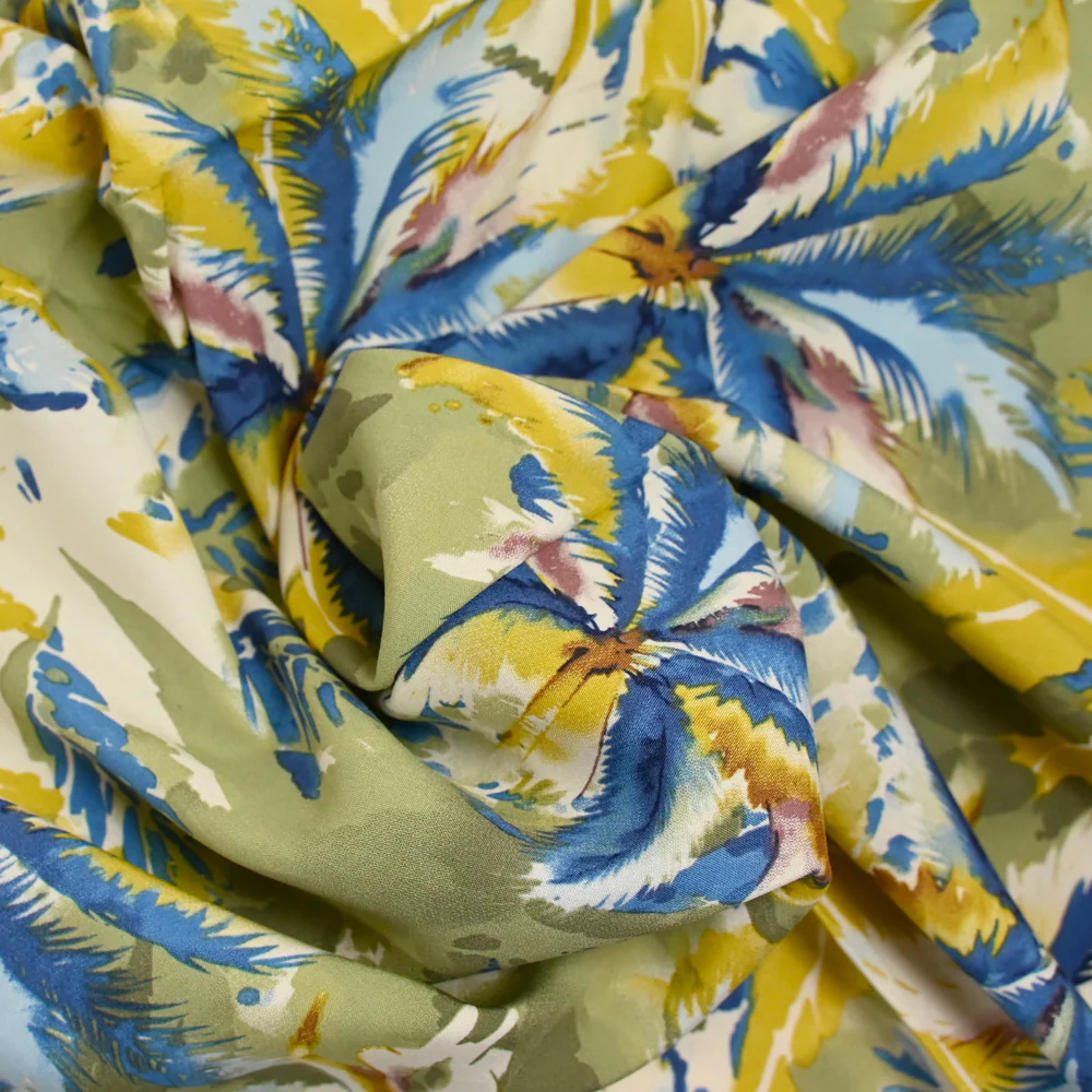 Viscose imprimée Miami bleu fond kaki - Image 2