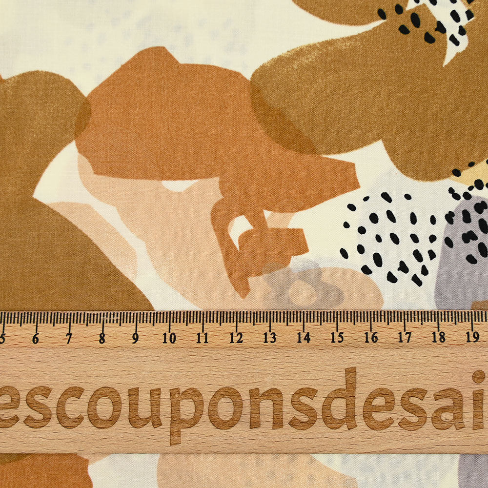 Viscose imprimée tampons de fleurs marron et grises fond blanc cassé - Image 3