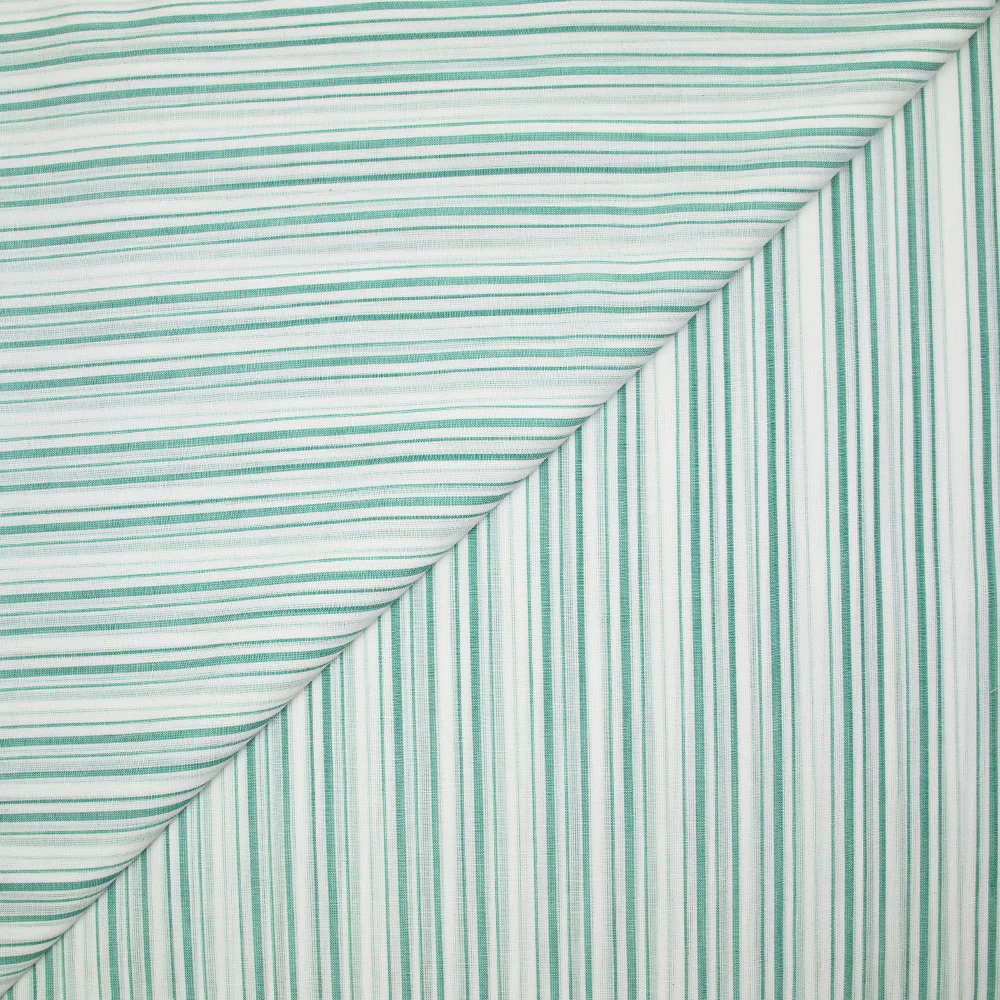 Voile de coton tissé-teint rayé vert fond blanc