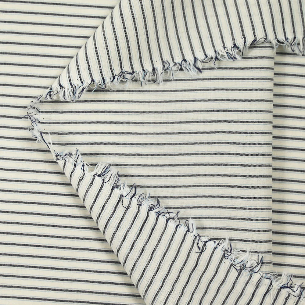 Voile de coton tissé-teint rayure bleue et blanche - Image 3