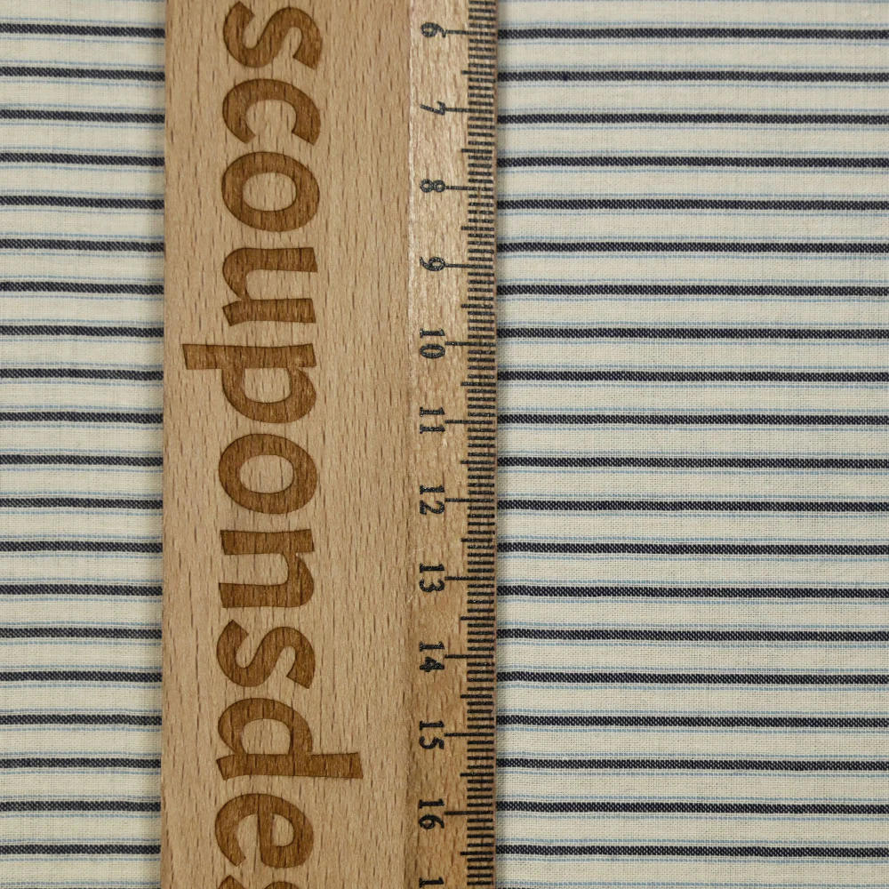 Voile de coton tissé-teint rayure bleue et blanche - Image 4