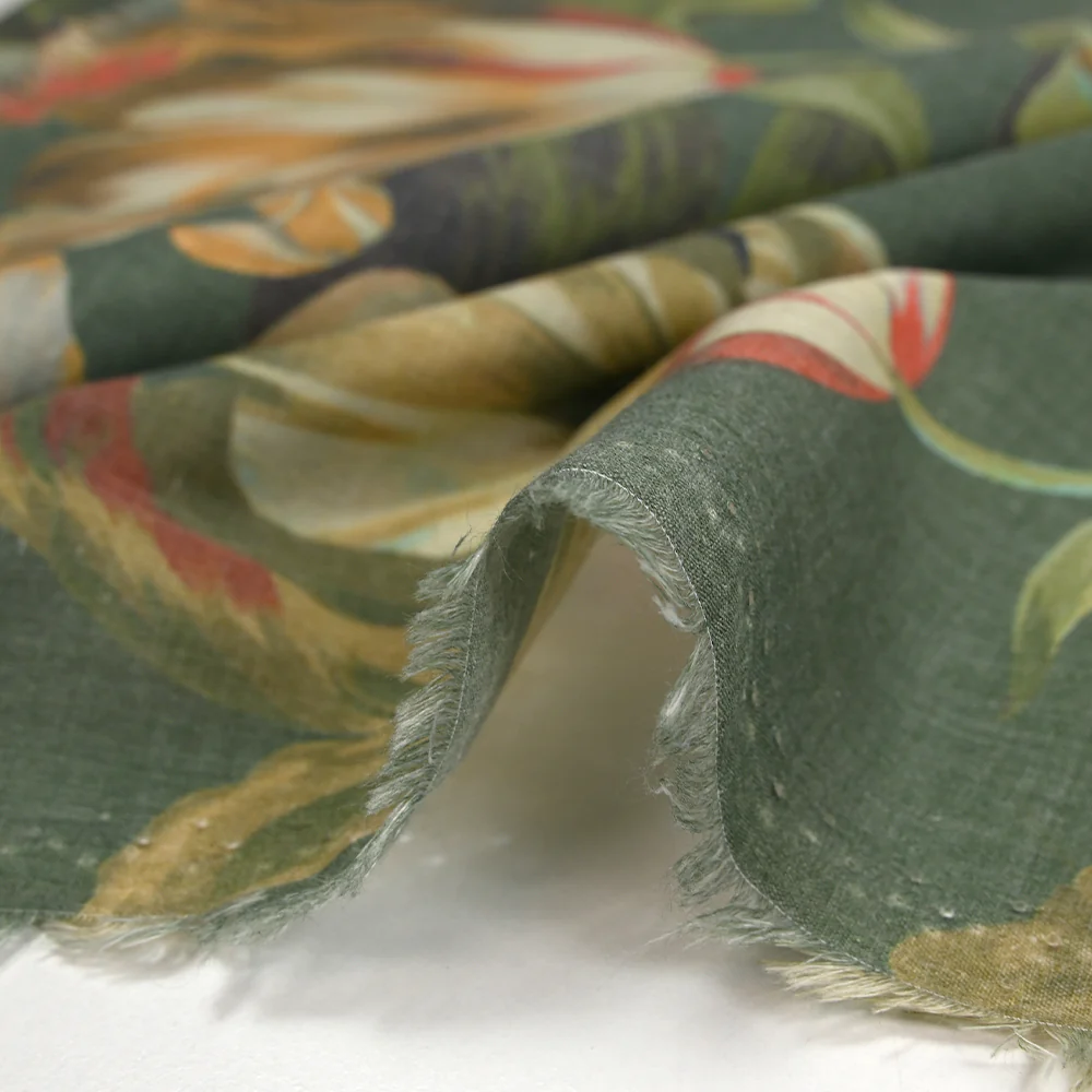 Voile de polycoton imprimé le temps des tulipes fond vert - Image 6