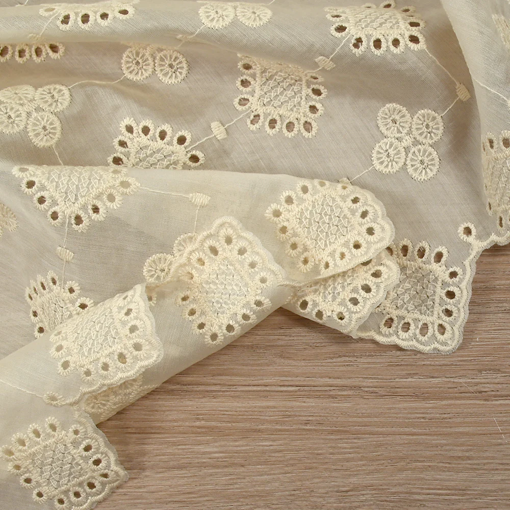 Voile de tencel brodé festonné Lison ivoire - Image 6