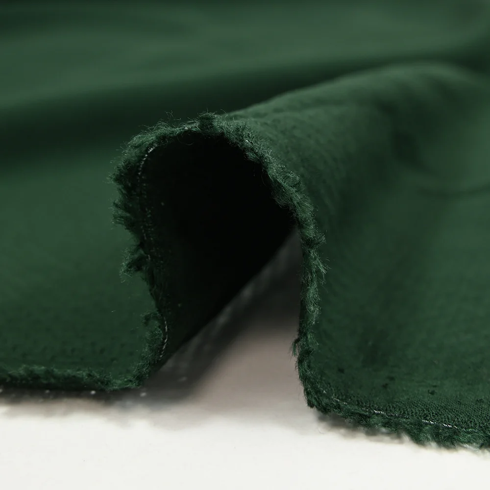 Voile de viscose jacquard satinĂ© Sana vert forĂȘt - Image 6